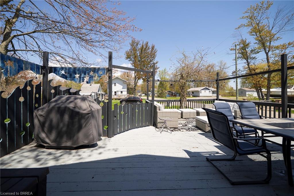 21 Ferris Street Property Photo 26