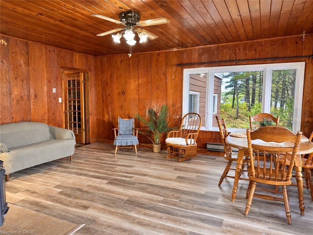 216 Smooth Rock Road Property Photo 12