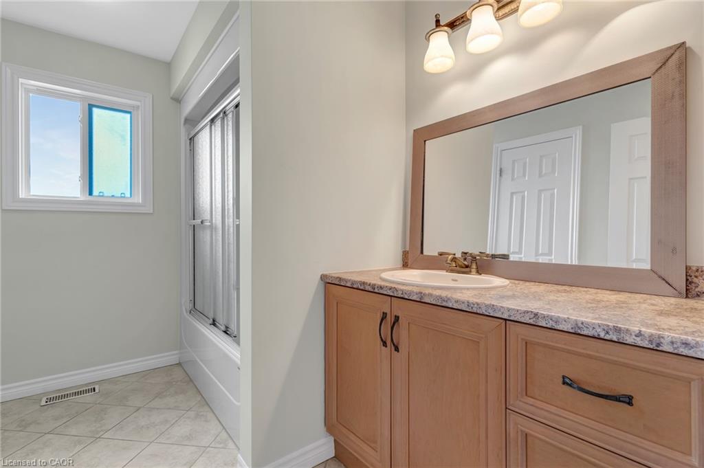 121 Crumlin Lane Property Photo 30