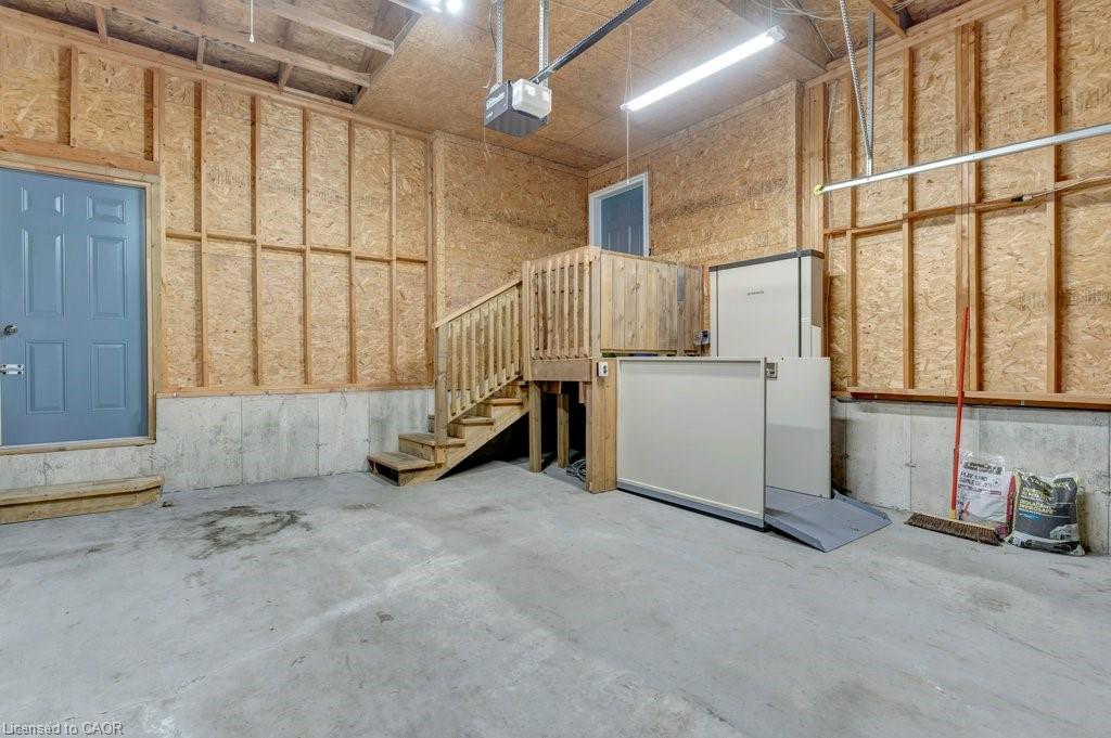 121 Crumlin Lane Property Photo 34