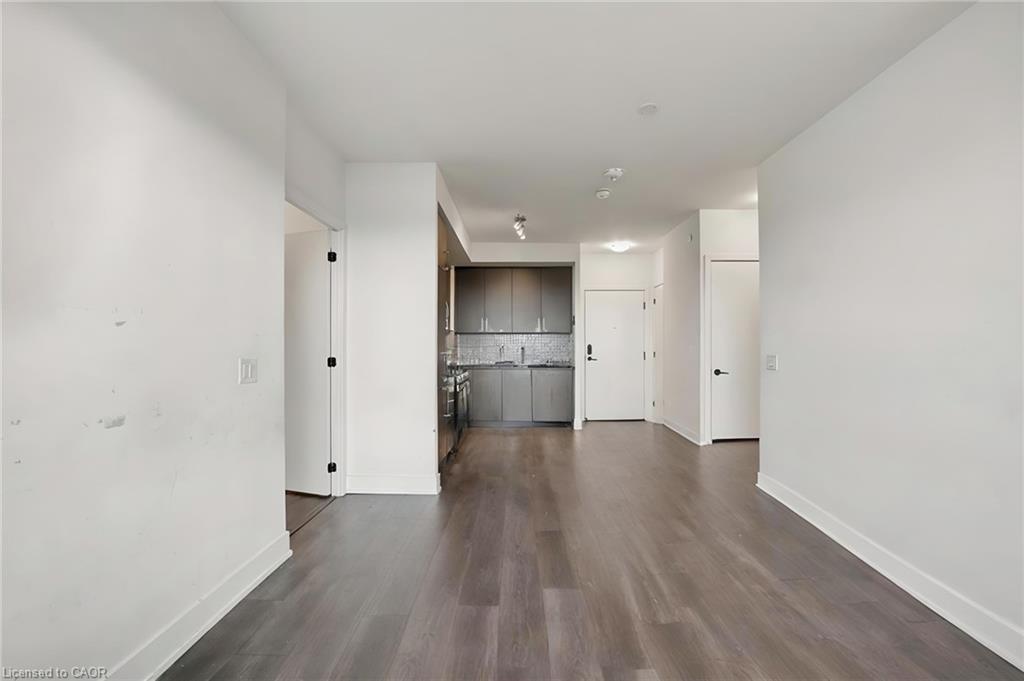 242-2450 Old Bronte Road Property Photo 11