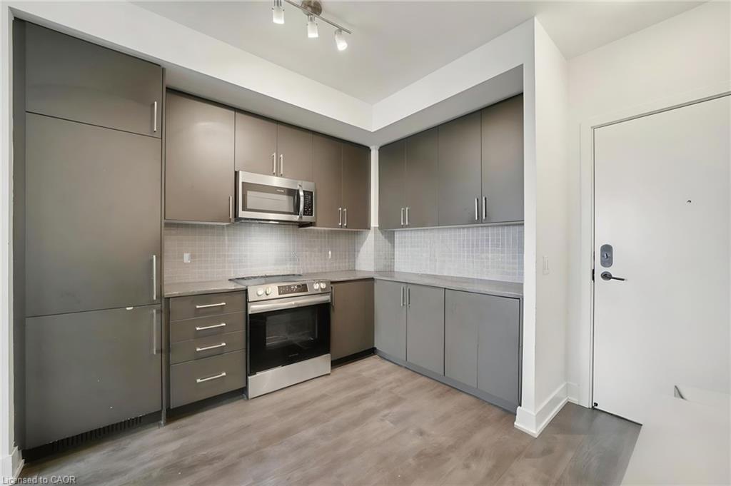 242-2450 Old Bronte Road Property Photo 14