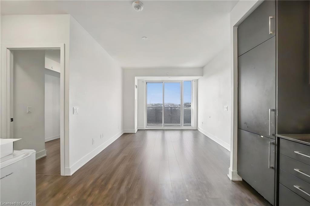 242-2450 Old Bronte Road Property Photo 16