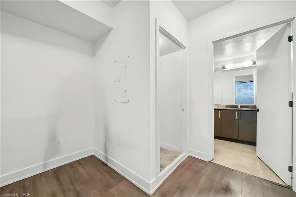242-2450 Old Bronte Road Property Photo 29