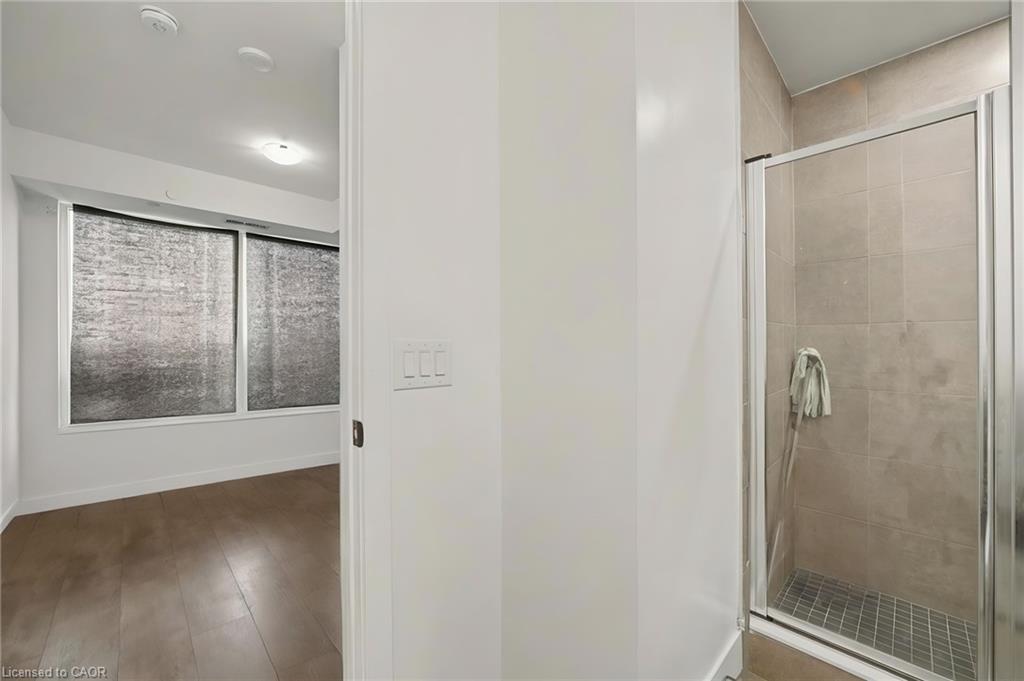 242-2450 Old Bronte Road Property Photo 32