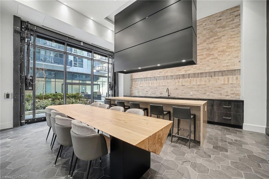 242-2450 Old Bronte Road Property Photo 39