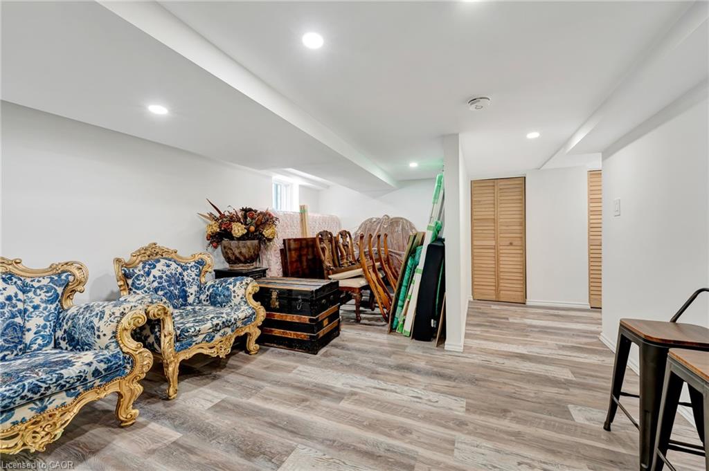 42 Shanley Street Property Photo 35