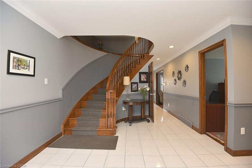 36 Tommar Place Property Photo 7