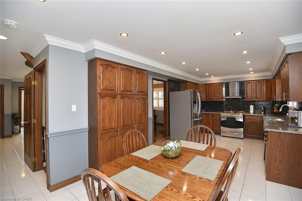 36 Tommar Place Property Photo 16