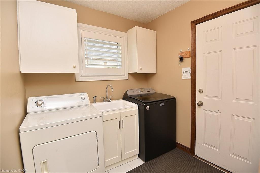 36 Tommar Place Property Photo 24