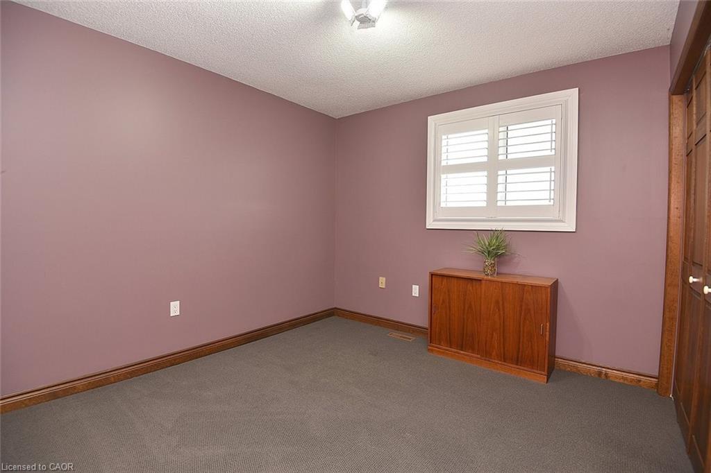 36 Tommar Place Property Photo 34