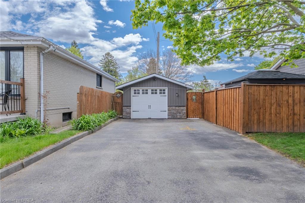 36 Crandell Avenue Property Photo 4
