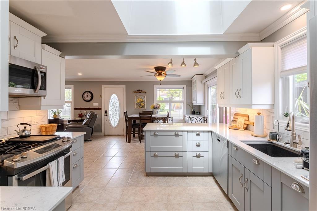 36 Crandell Avenue Property Photo 12