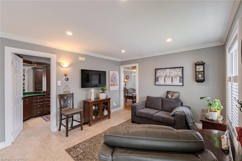 36 Crandell Avenue Property Photo 14
