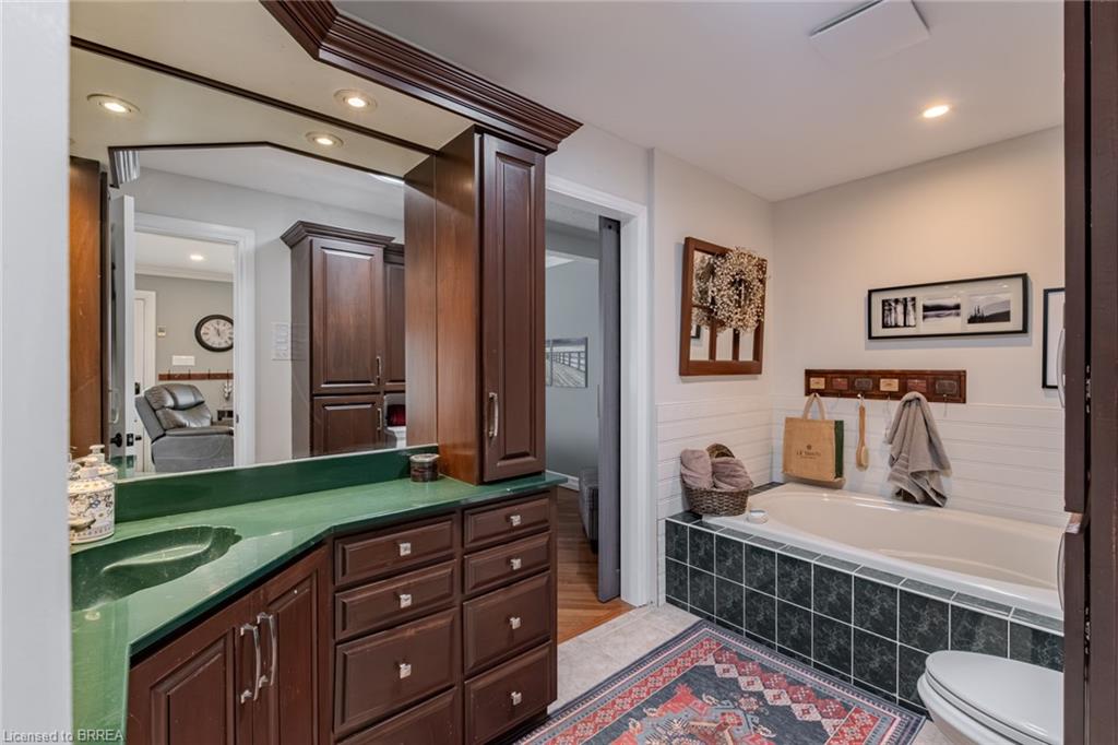 36 Crandell Avenue Property Photo 15