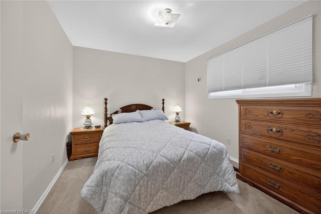 582 Woodview Road Property Photo 23