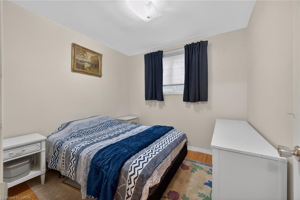 582 Woodview Road Property Photo 25