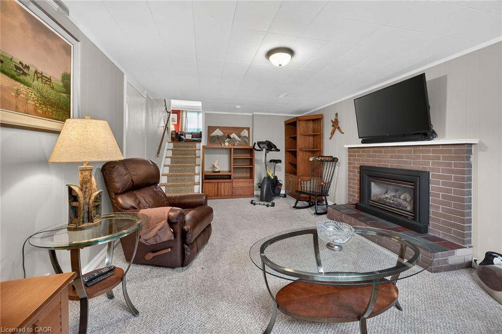 582 Woodview Road Property Photo 35