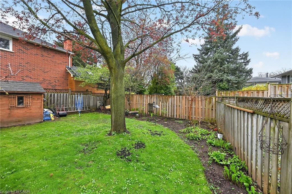 582 Woodview Road Property Photo 45