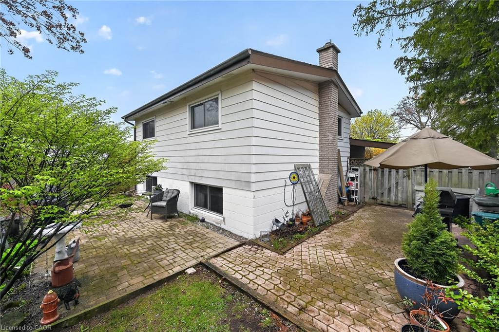 582 Woodview Road Property Photo 50