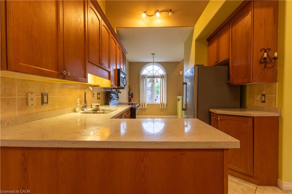 4066 Medland Drive Property Photo 9
