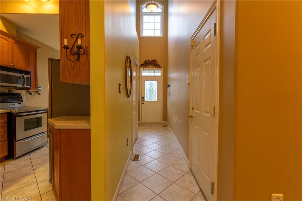 4066 Medland Drive Property Photo 12