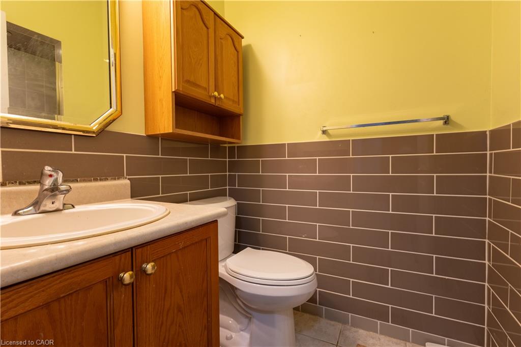 4066 Medland Drive Property Photo 17