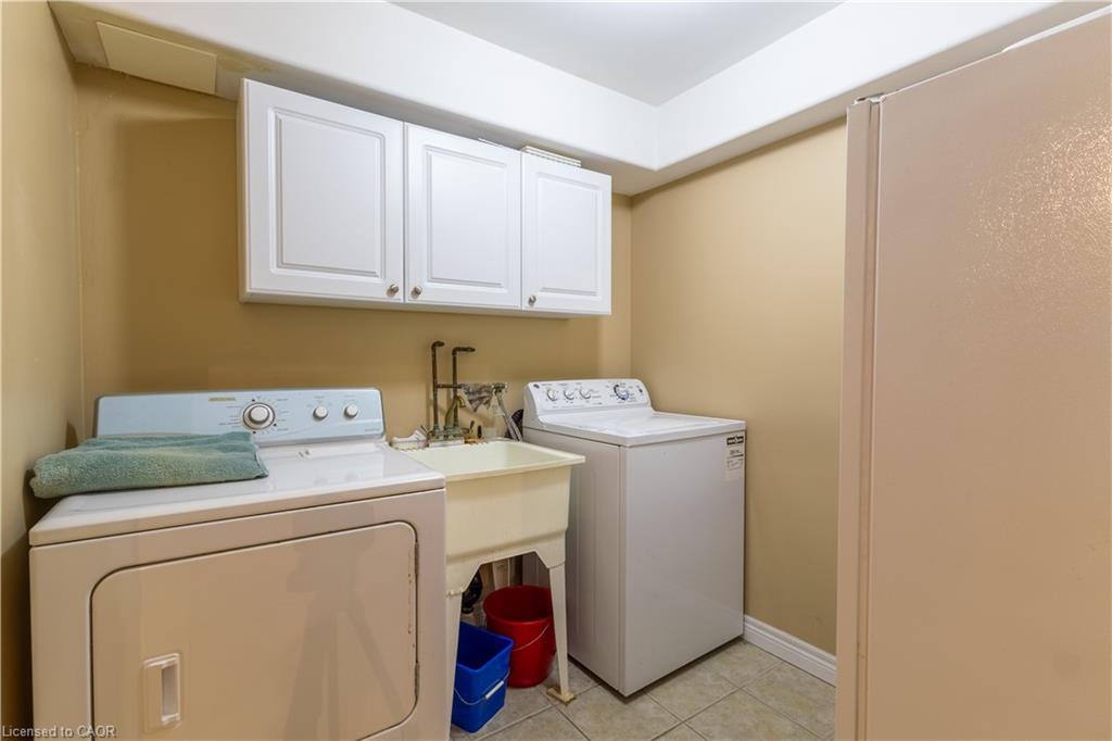 4066 Medland Drive Property Photo 30