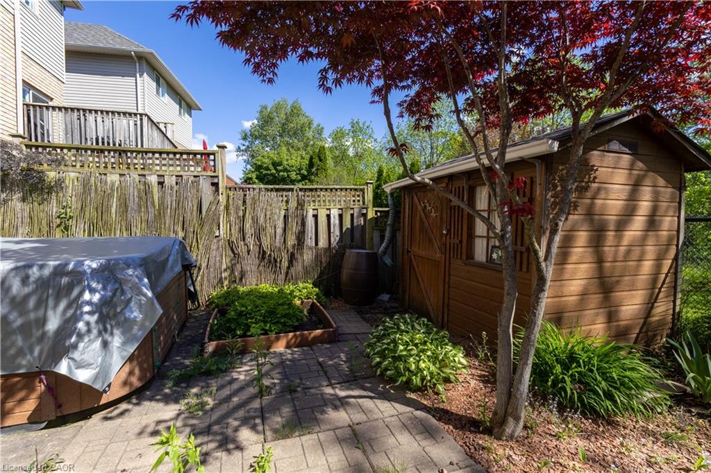 4066 Medland Drive Property Photo 35