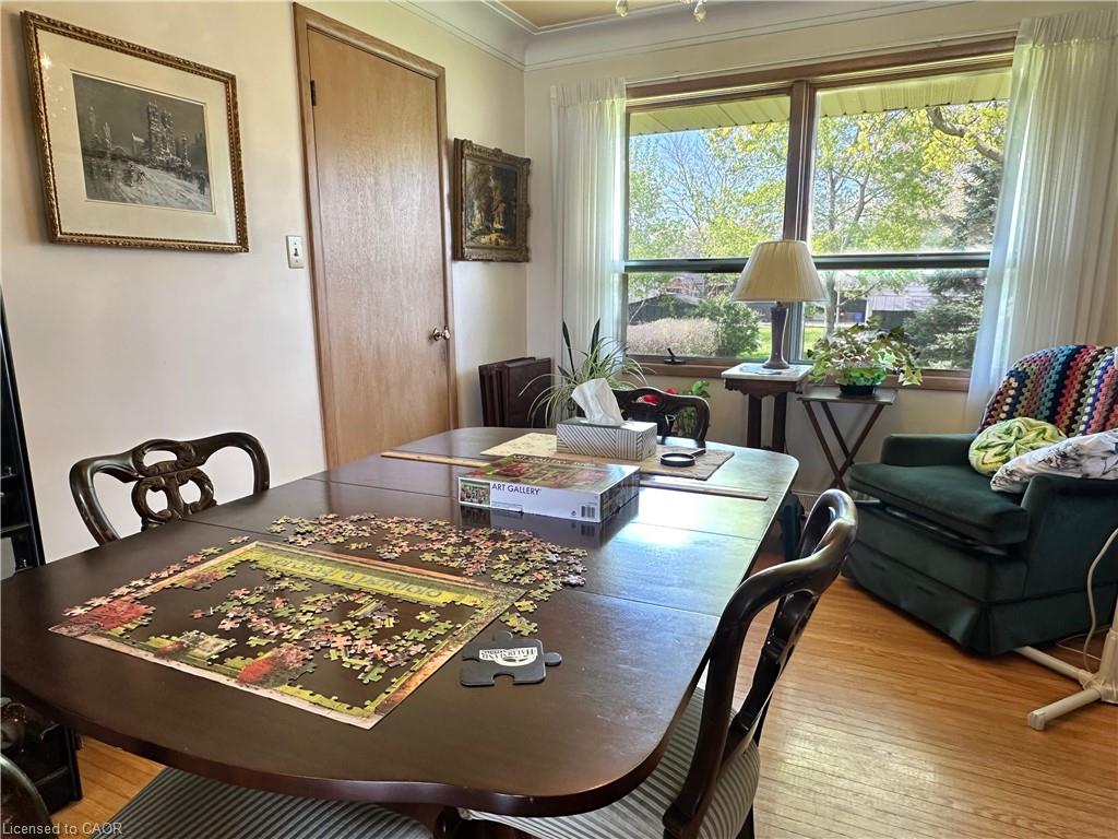 130 Gardiner Avenue E Property Photo 13