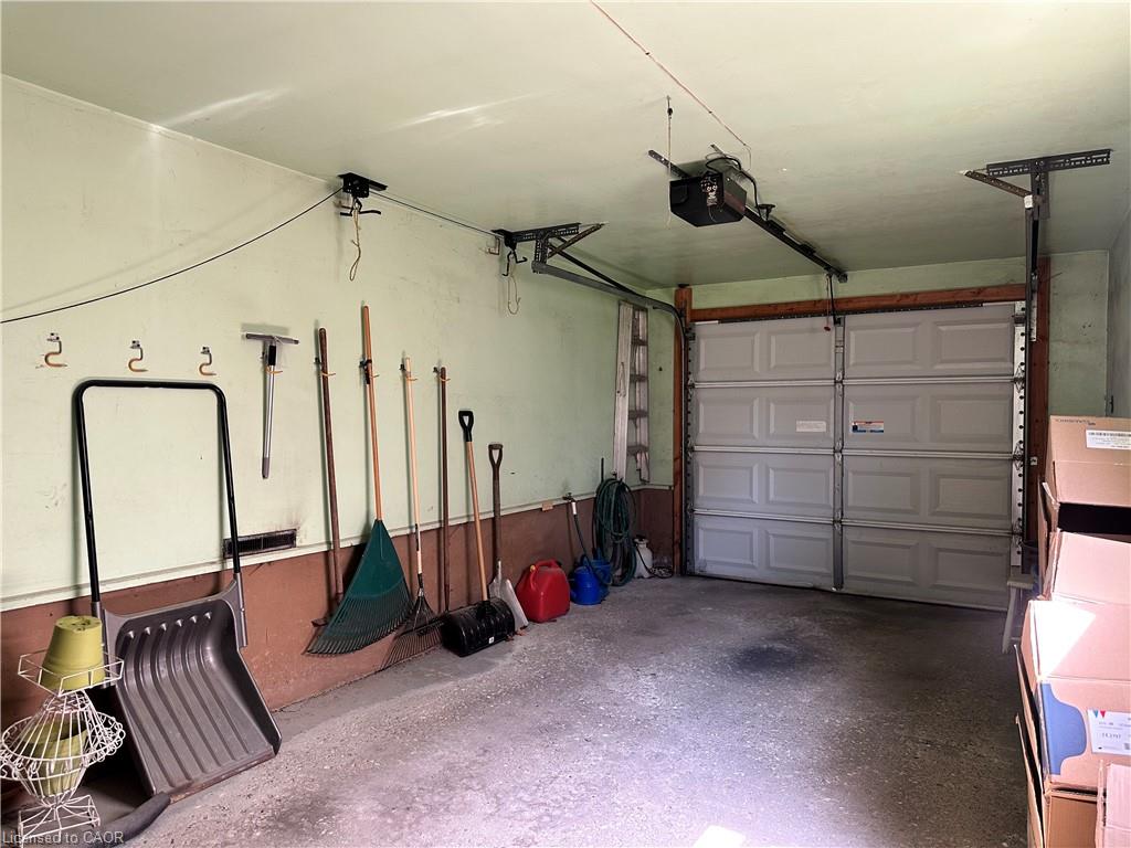 130 Gardiner Avenue E Property Photo 32