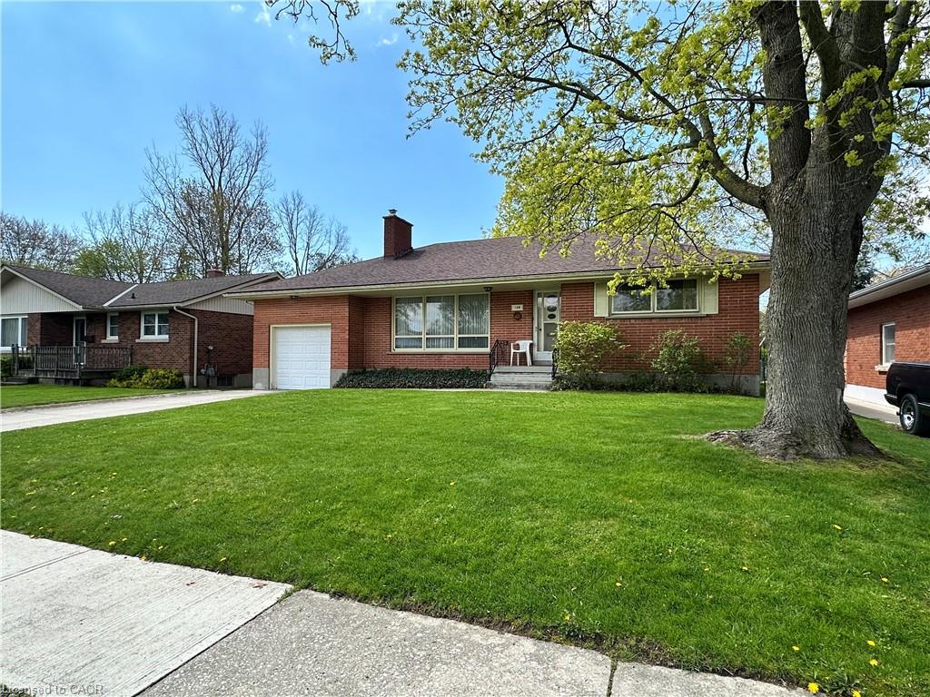 130 Gardiner Avenue E Property Photo 45