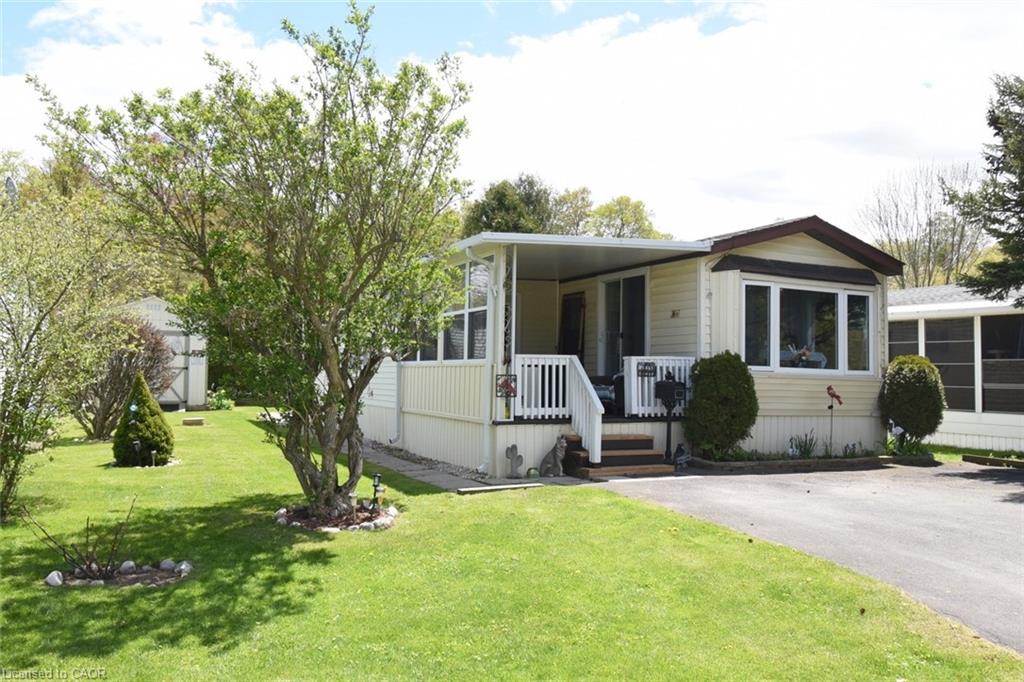2490 Governors Road Property Photo 2