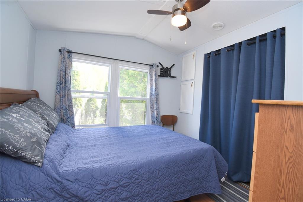 2490 Governors Road Property Photo 18