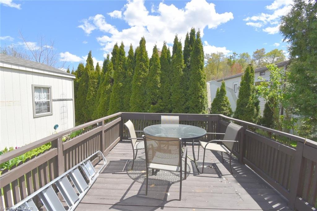 2490 Governors Road Property Photo 22