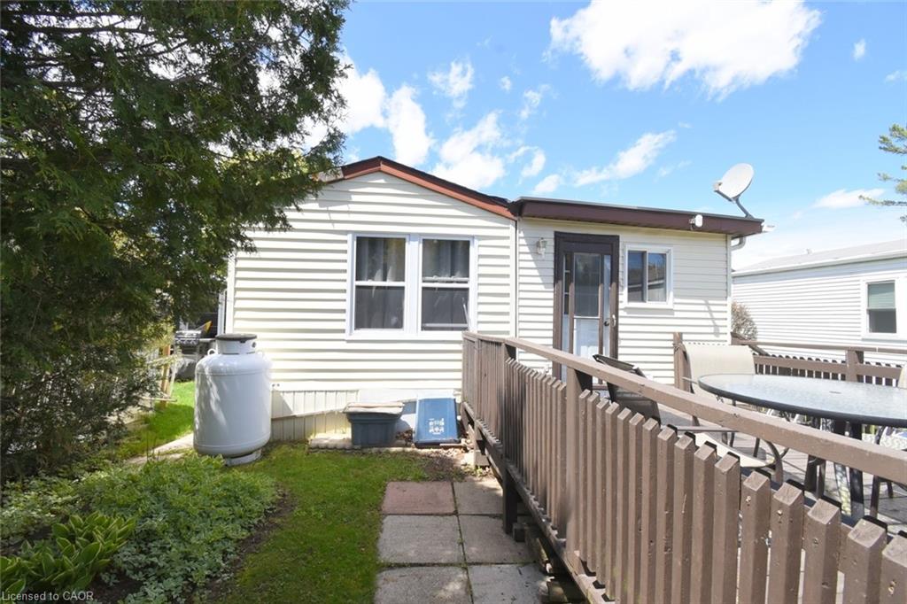 2490 Governors Road Property Photo 25