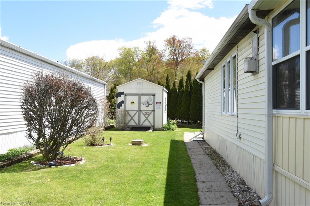 2490 Governors Road Property Photo 27