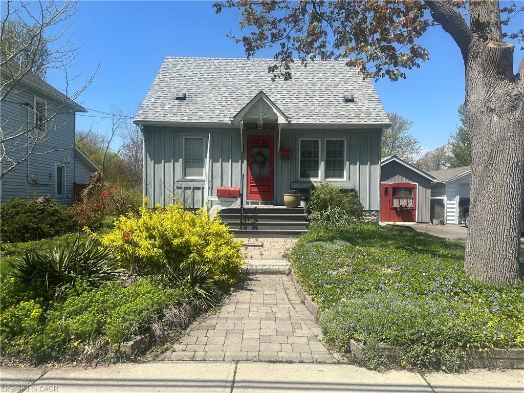 618 Pine Street Property Photo 7