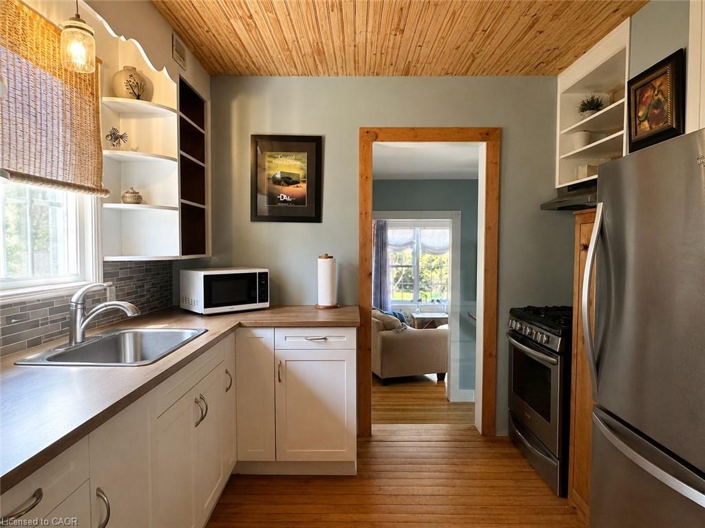 618 Pine Street Property Photo 13