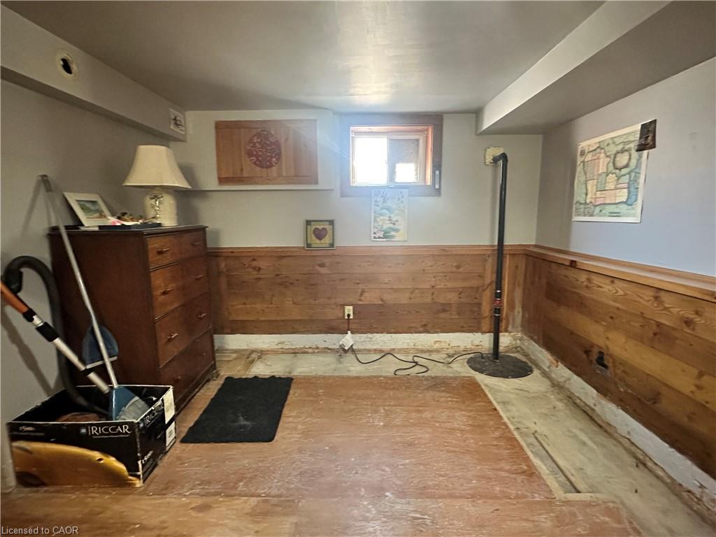 618 Pine Street Property Photo 25