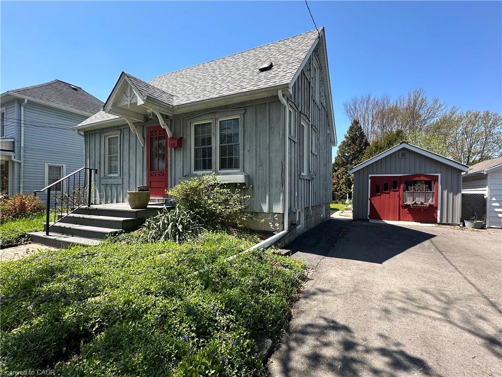 618 Pine Street Property Photo 35