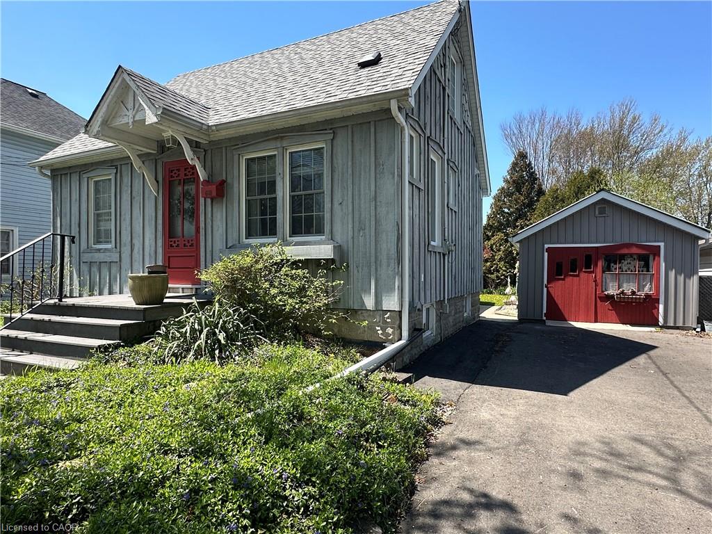 618 Pine Street Property Photo 41
