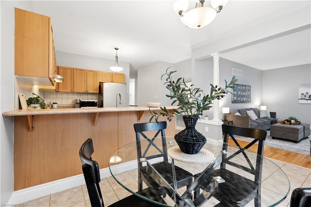 27 Spruce Boulevard Property Photo 13
