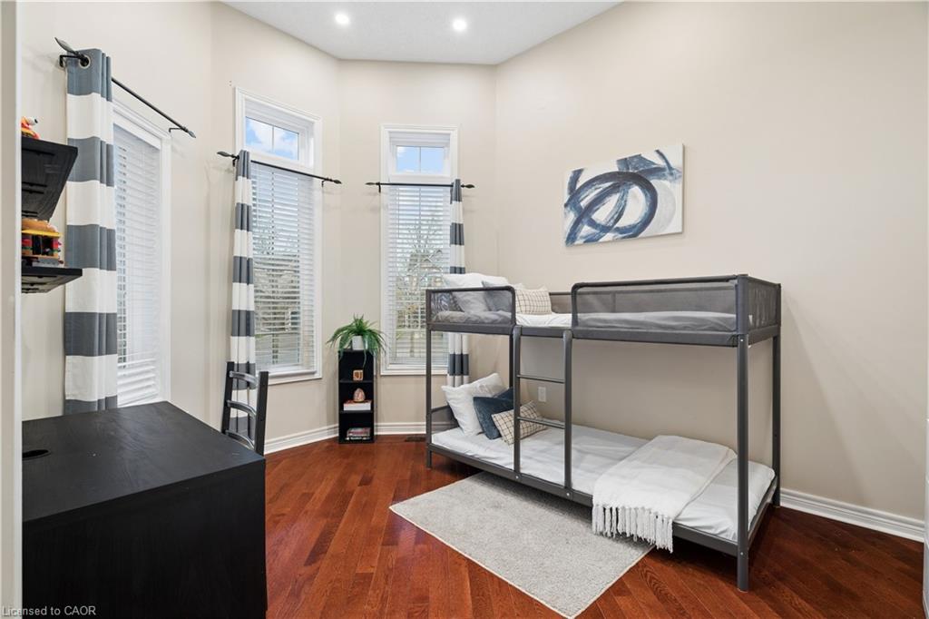 27 Spruce Boulevard Property Photo 19