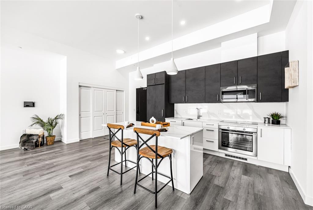407-7549a Kalar Road Property Photo 8