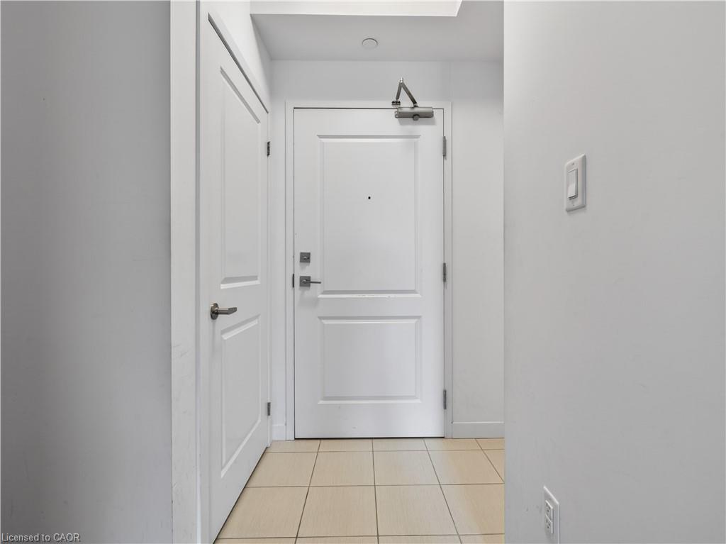118-125 Shoreview Place Property Photo 10