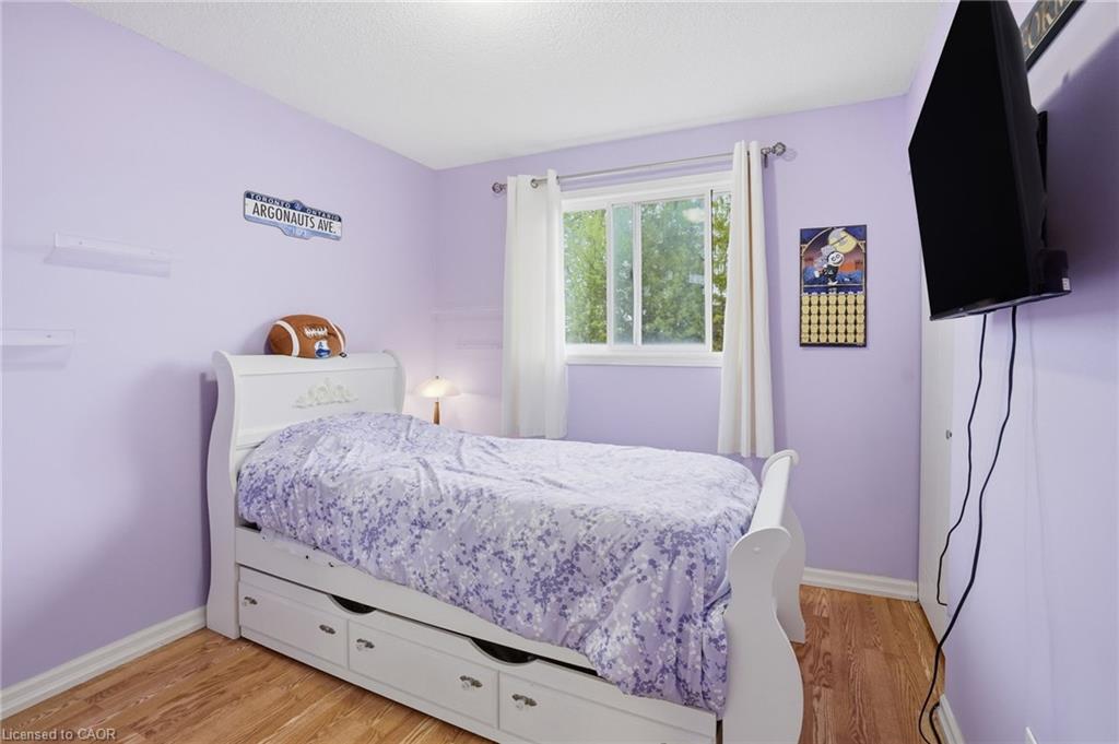 593 Grey Street Property Photo 15