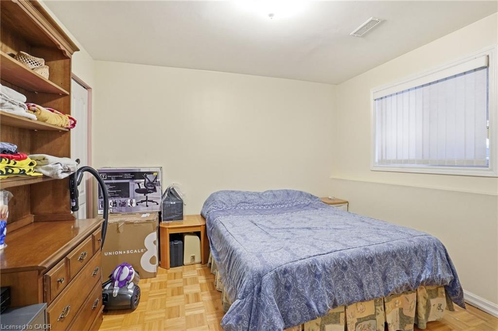 593 Grey Street Property Photo 33