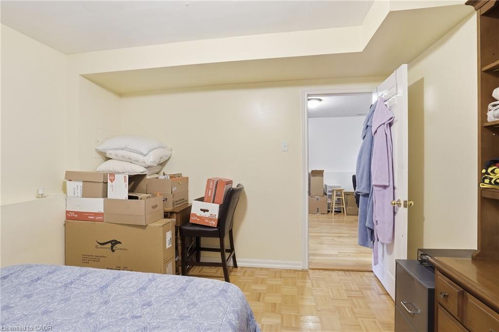 593 Grey Street Property Photo 34