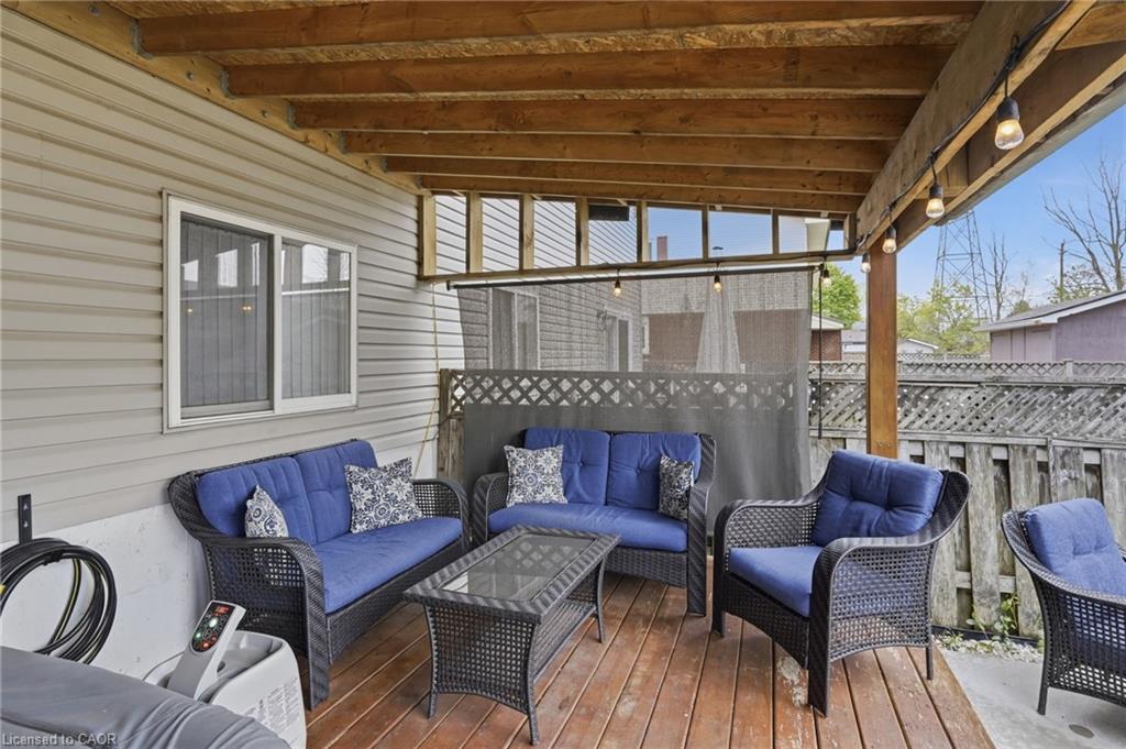 593 Grey Street Property Photo 45